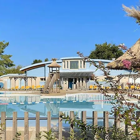 Apartment T1 Bis Cosy Pour 2, Wi-fi Et Parking, Animaux Admis - Fr-1-841-68